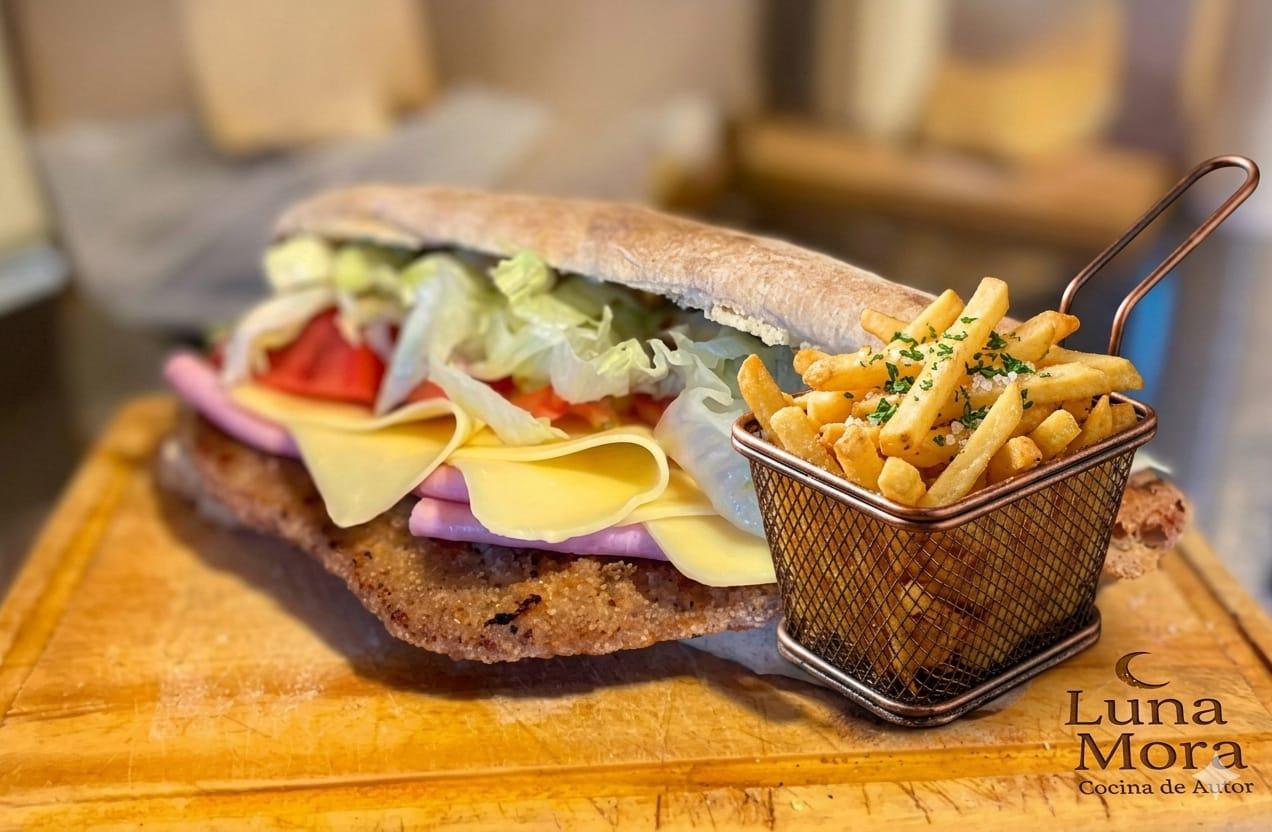 Sandwich de milanesa de ternera